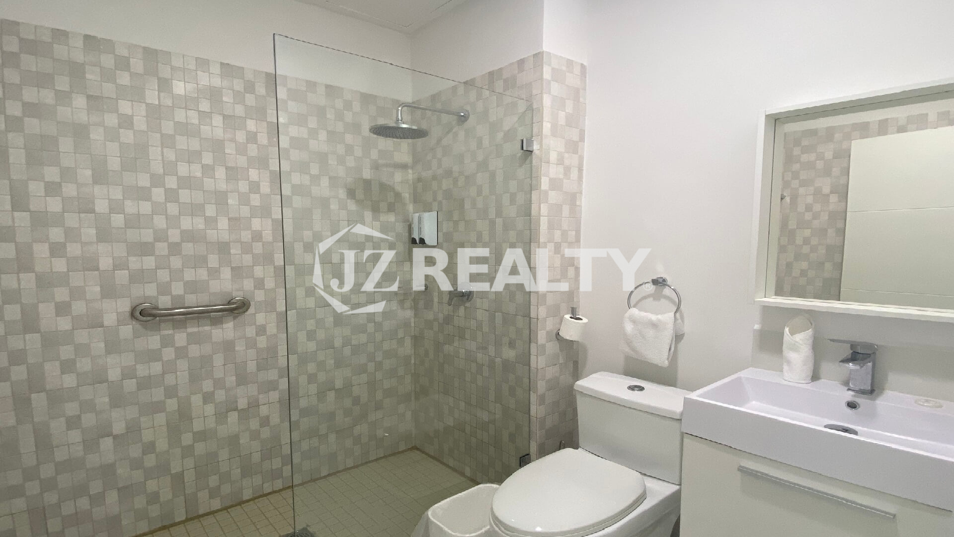 Apartment 308 Aruba Life 2-bed View Bathroom Area