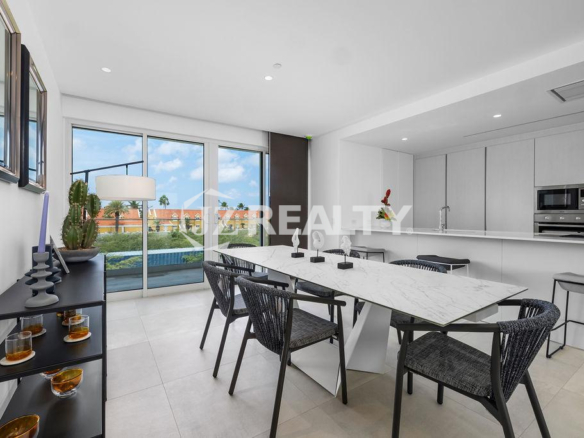 Penthouse 1A Atlantic 360 3-Bed Dining View