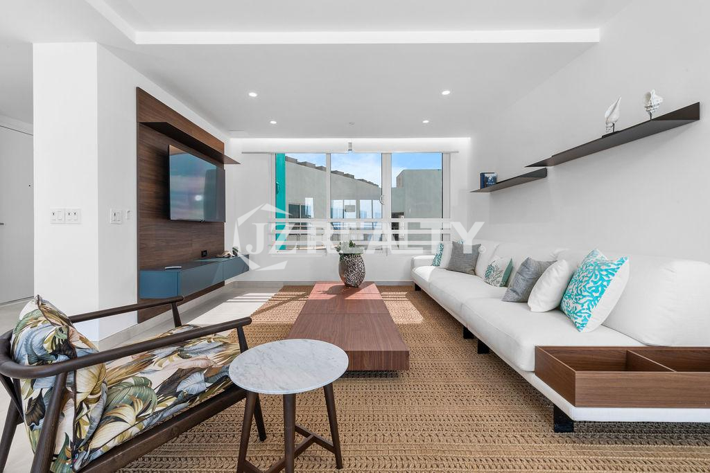 Penthouse PH6A Atlantic 360 3-Bed Best Living View