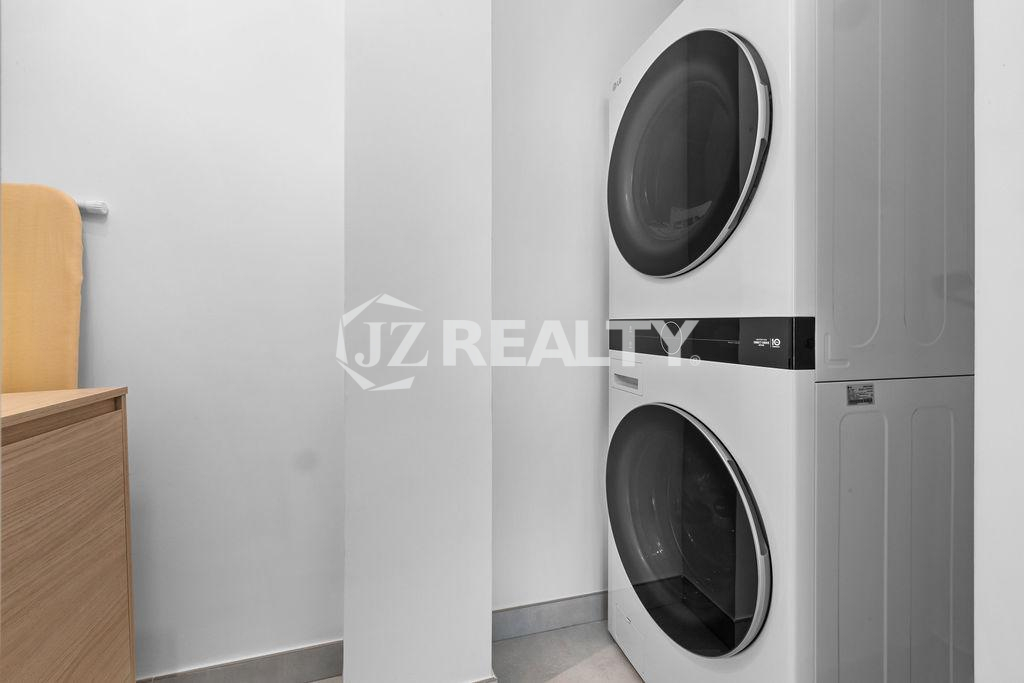 Penthouse PH6A Atlantic 360 3-Bed Washing Area View