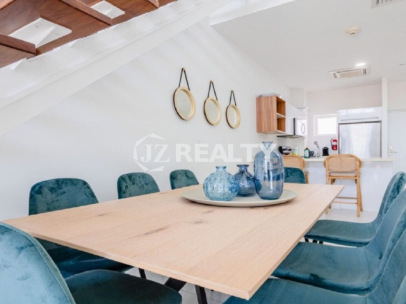 Condo 315 Aruba Life 2-bed Livingroom view