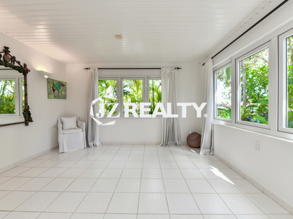 Second room Vila Koyari For Sale
