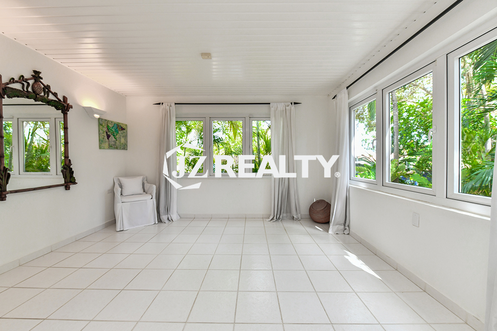 Second room Vila Koyari For Sale