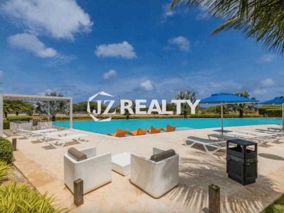 Condo Unit 635 Blue Residences Exterior pool