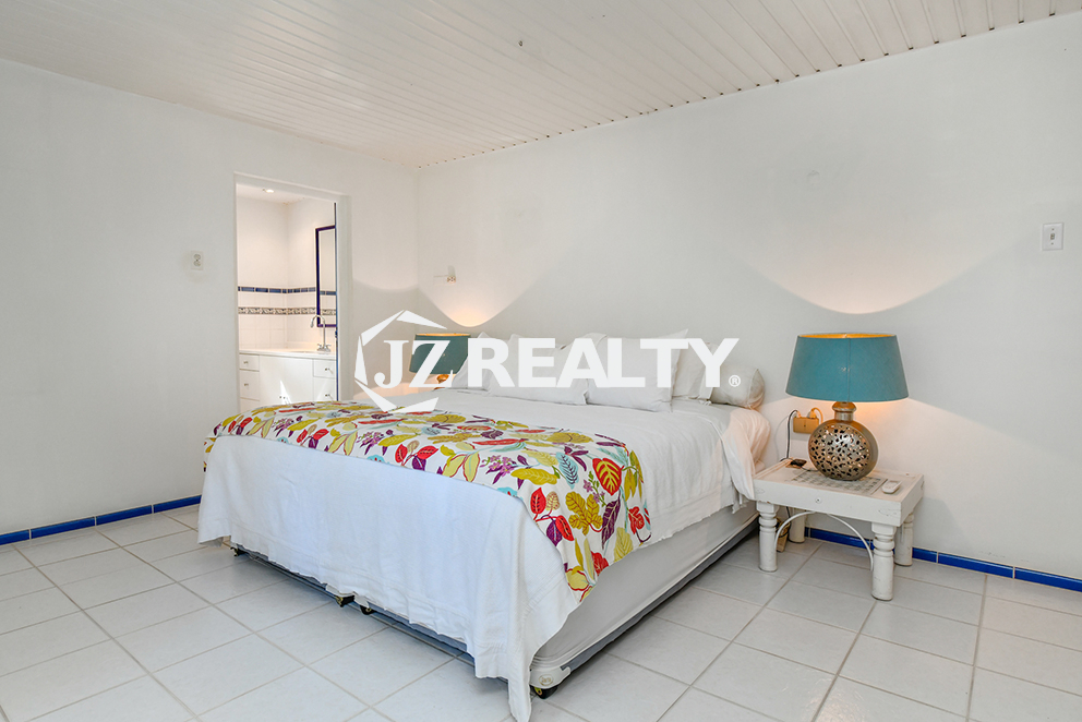 Aruba Airbnb Caribbean bedroom Koyari Villa