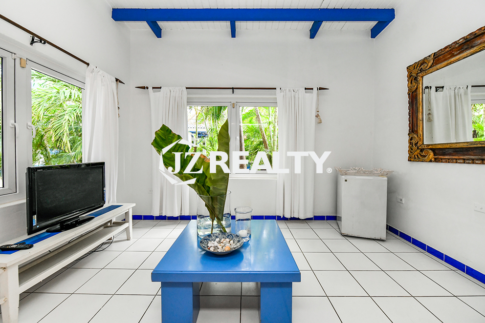 Living room apartment Villa Koyari For Sale Aruba