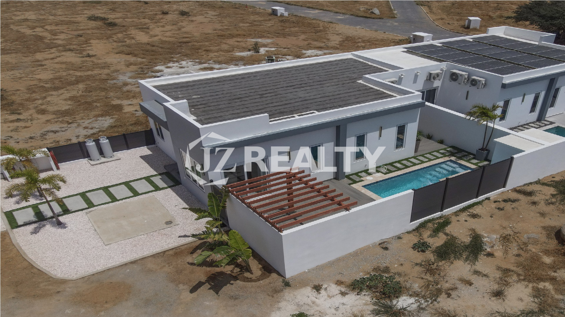reina-sophia-residence-paraera-rooftop-solar.jpg.