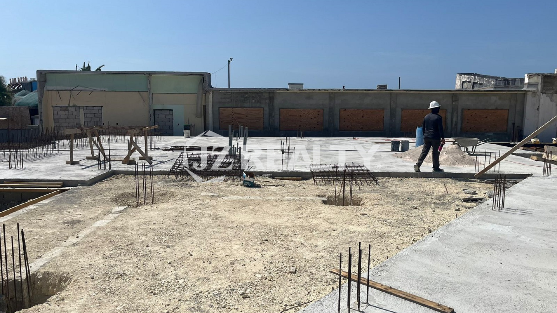 Construction materials and layout for new eco-luxury Nanki Aruba