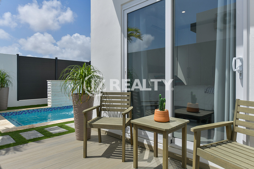patio coffee table reina Sophia Residences aruba