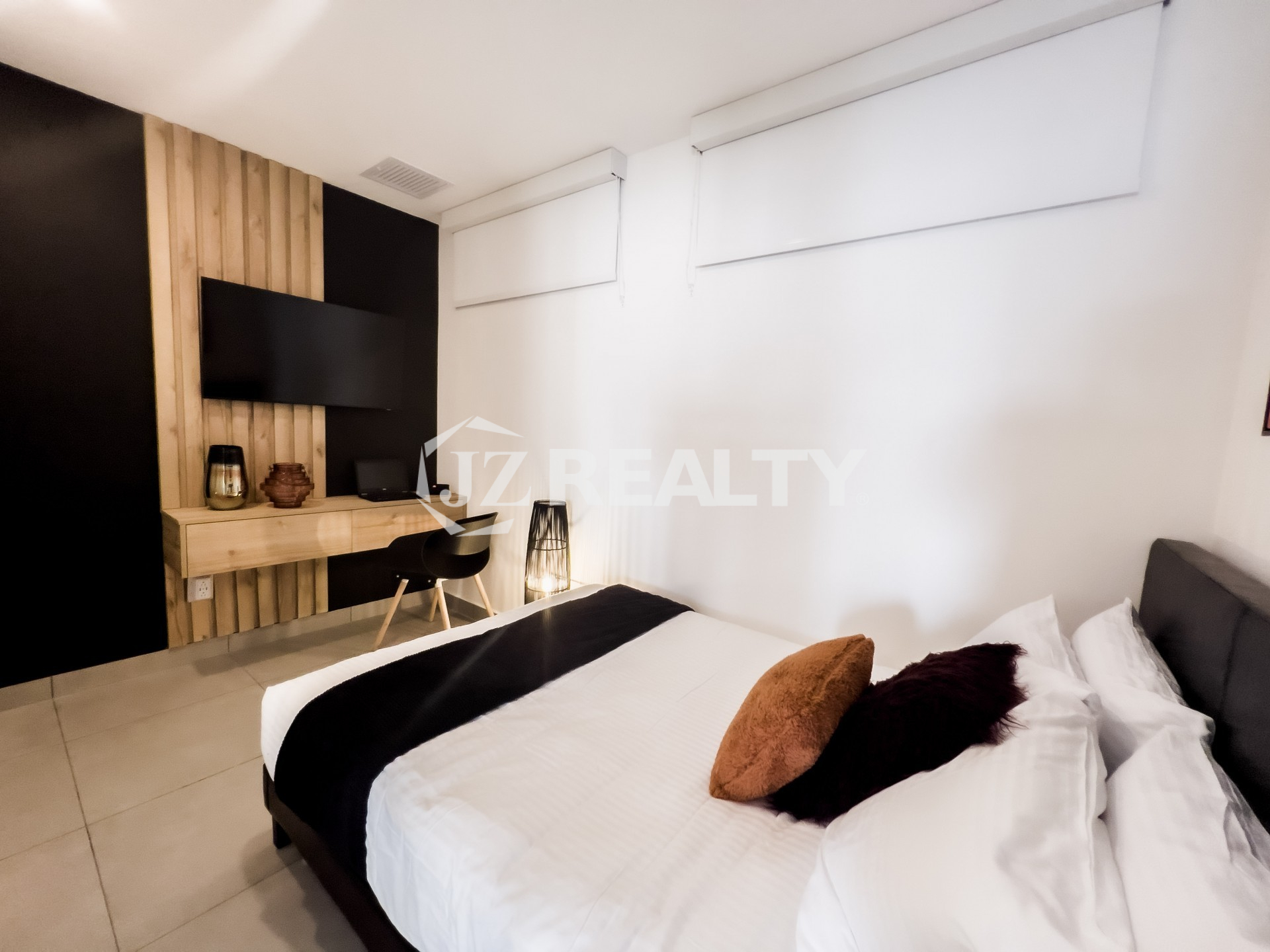 Condo 604 Harbour House 3-Bed Best Bedroom View