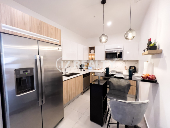 Condo 604 Harbour House 3-Bed Best Kitchen Area View
