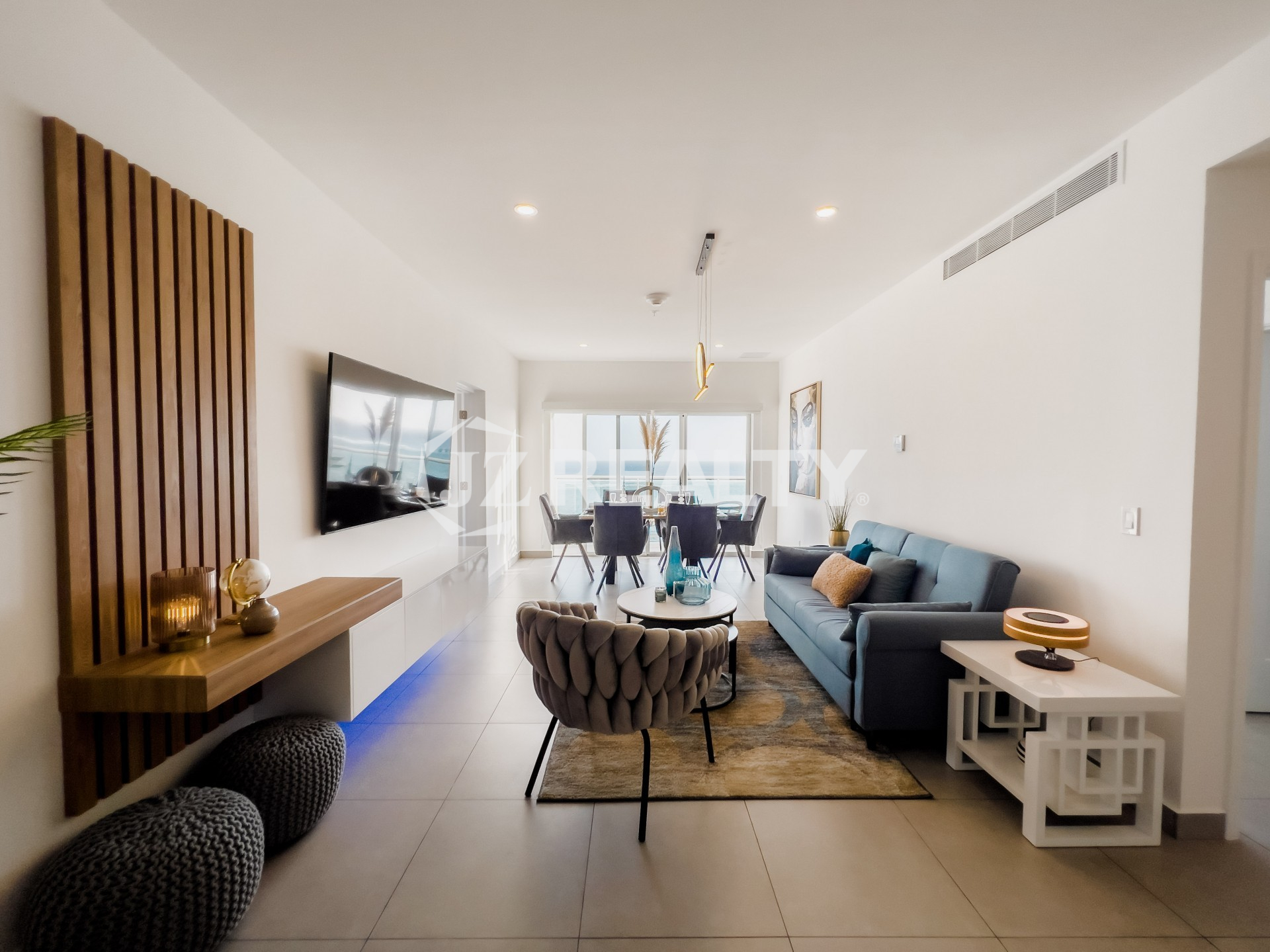 Condo 604 Harbour House 3-Bed Best Living Area View
