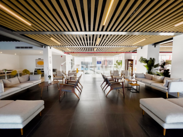 Condo 604 Harbour House 3-Bed Exterior with Private Patio