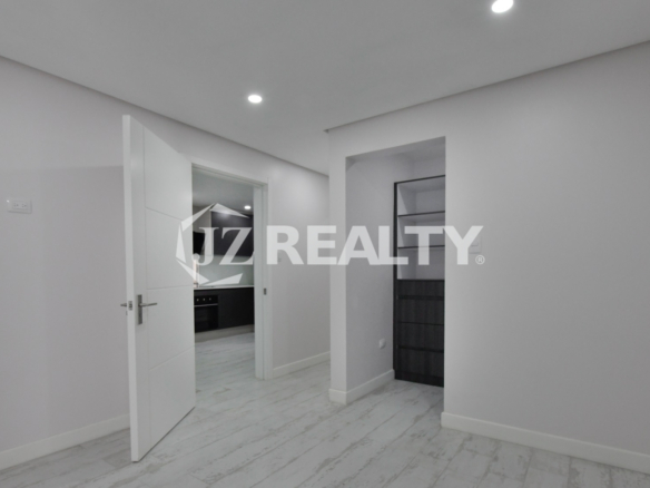 Duplex 38A Napa Valley Residences 2-bed Bedroom Area