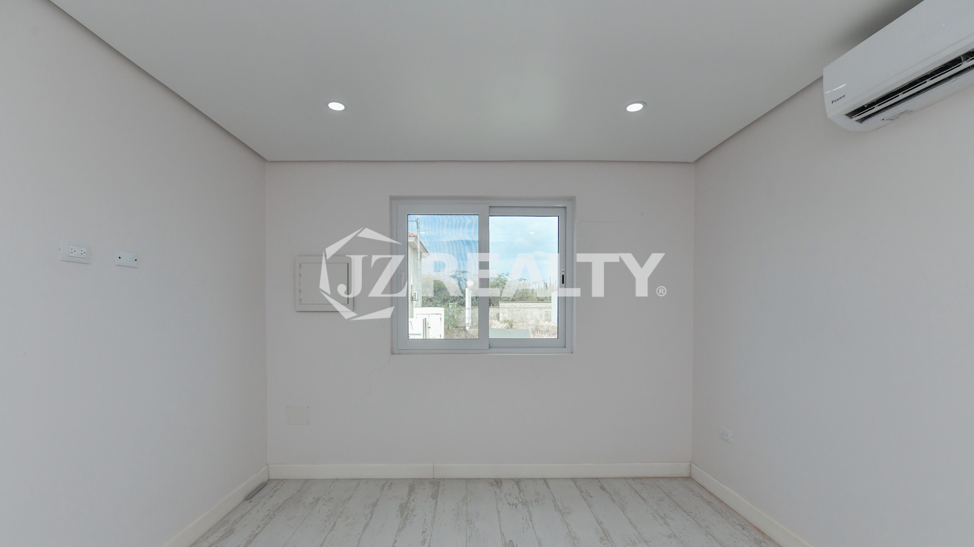 Duplex 38A Napa Valley Residences 2-bed Master Bedroom Area
