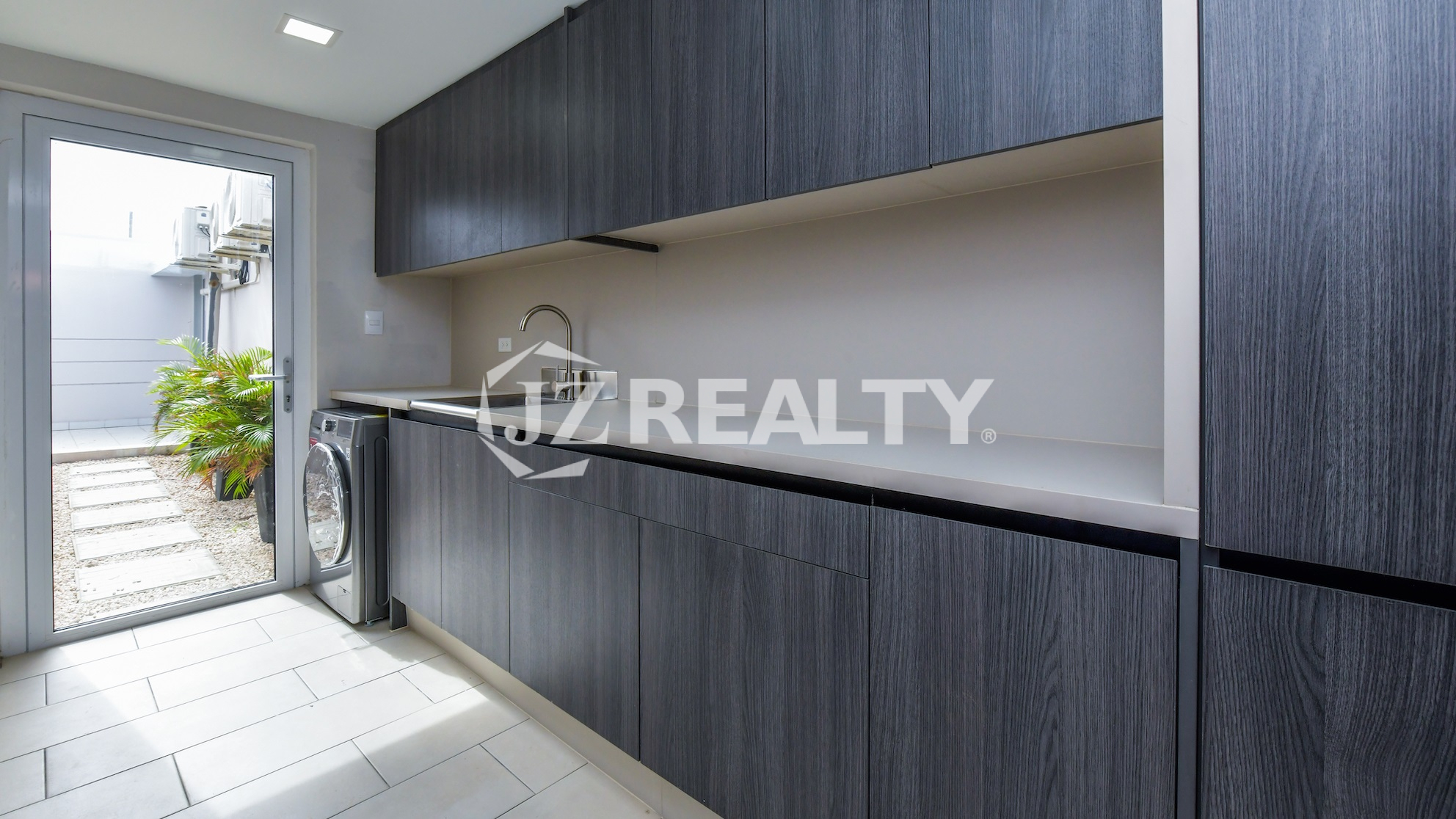 Duplex 38A Napa Valley Residences 2-bed Master Kitchen Area