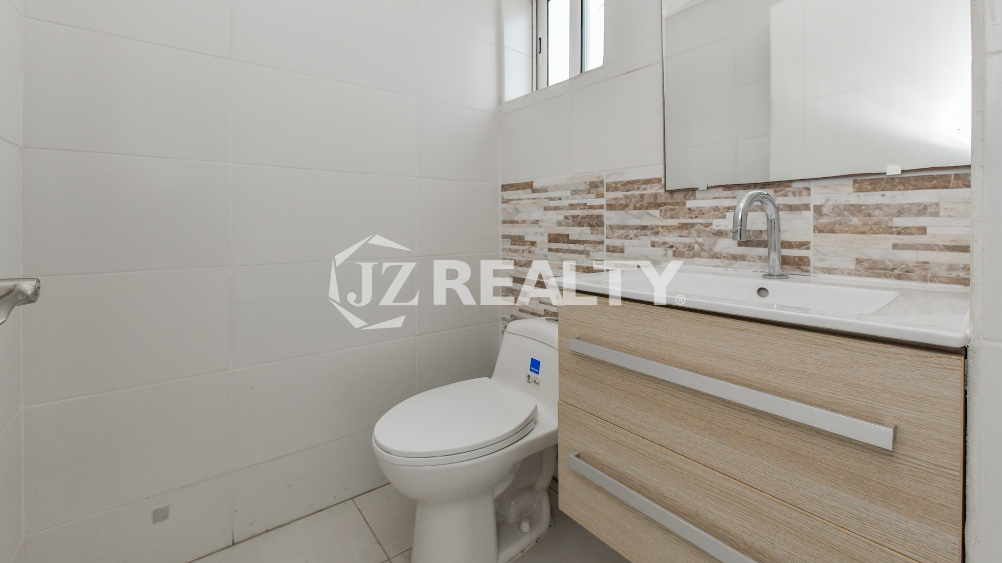 Townhouse 1B Napa Valley Residences 3-bed Bathroom Area