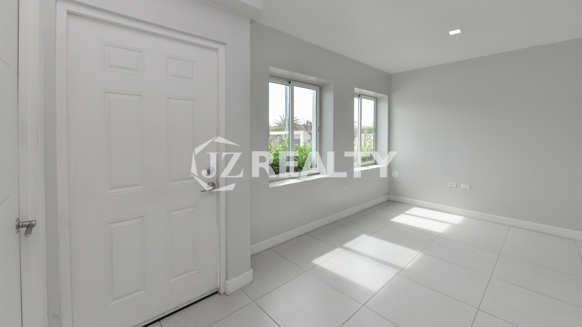 Townhouse 1B Napa Valley Residences 3-bed Bathroom Side View