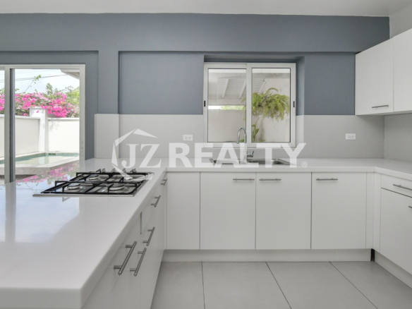 Townhouse 1B Napa Valley Residences 3-bed Kitchen Area