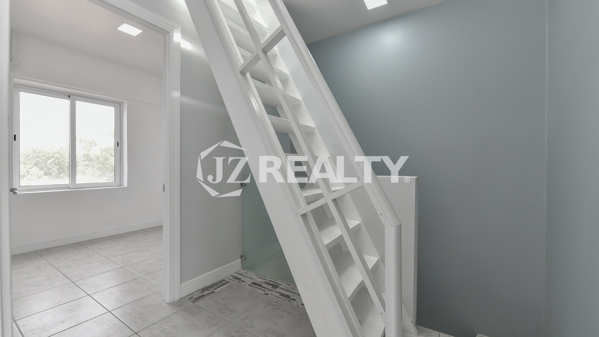 Townhouse 1B Napa Valley Residences 3-bed Modern Stairwell
