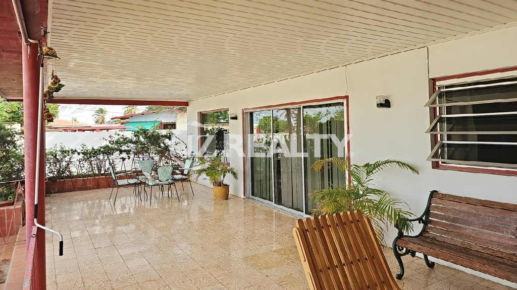 house Cas Palo Di Boonchi 4-bed exterior view