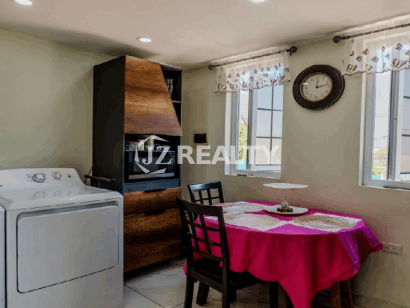 house Colina Santa Marta 5-bed washing View