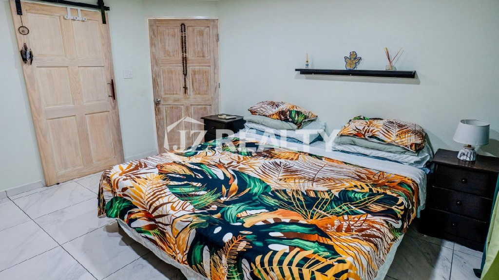 house Colina Santa Marta 5-bed bed view