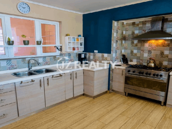 house Colina Santa Marta 5-bed kitchen area