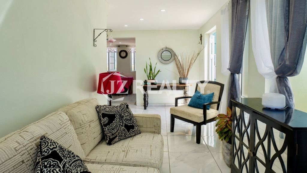 house Colina Santa Marta 5-bed living view