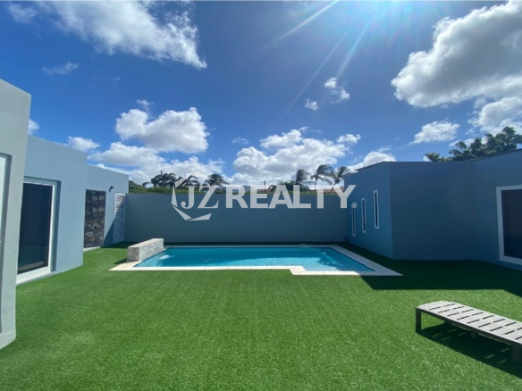 pool view