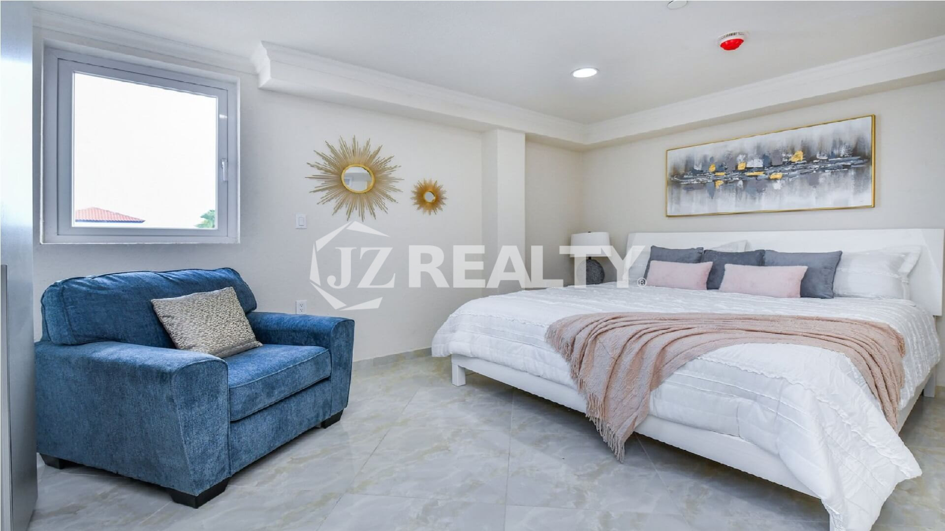 beachfront-condos-aruba-master-bedroom