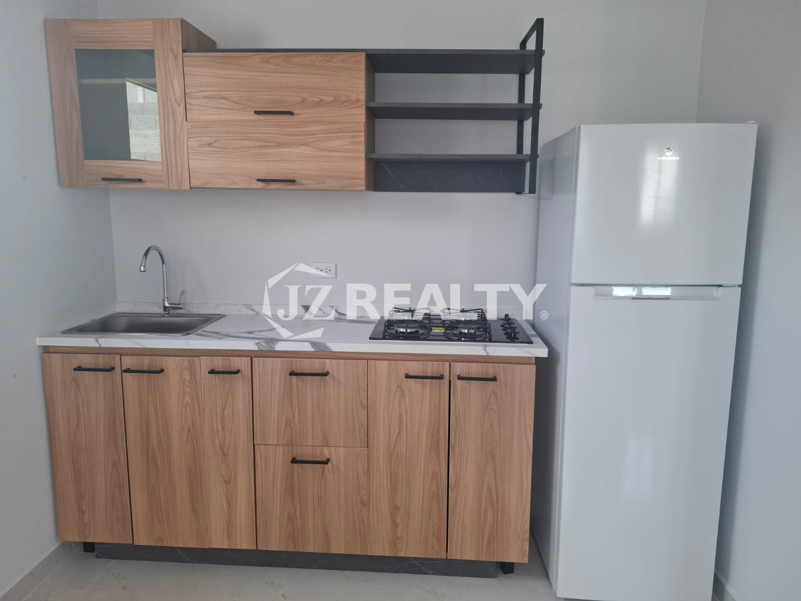 Kitchen – Front View