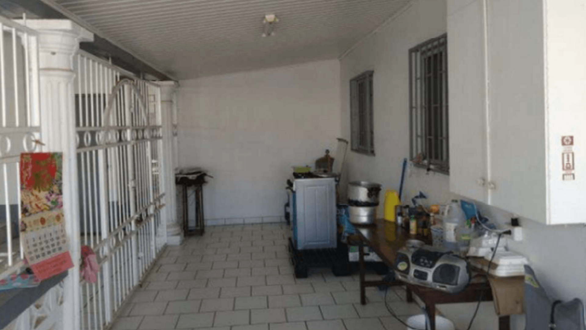 4 Bedroom House Bubali 71 storage area