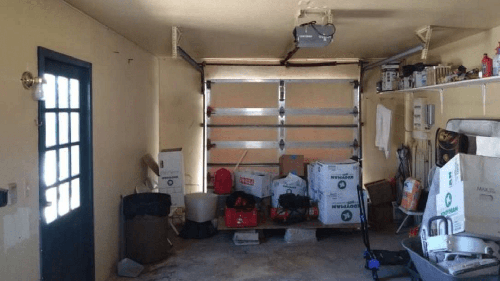 Casa Mesa Vista 35 garage storage area