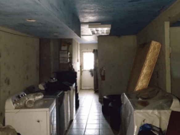 Commercial 69-A Bubali machine storage area