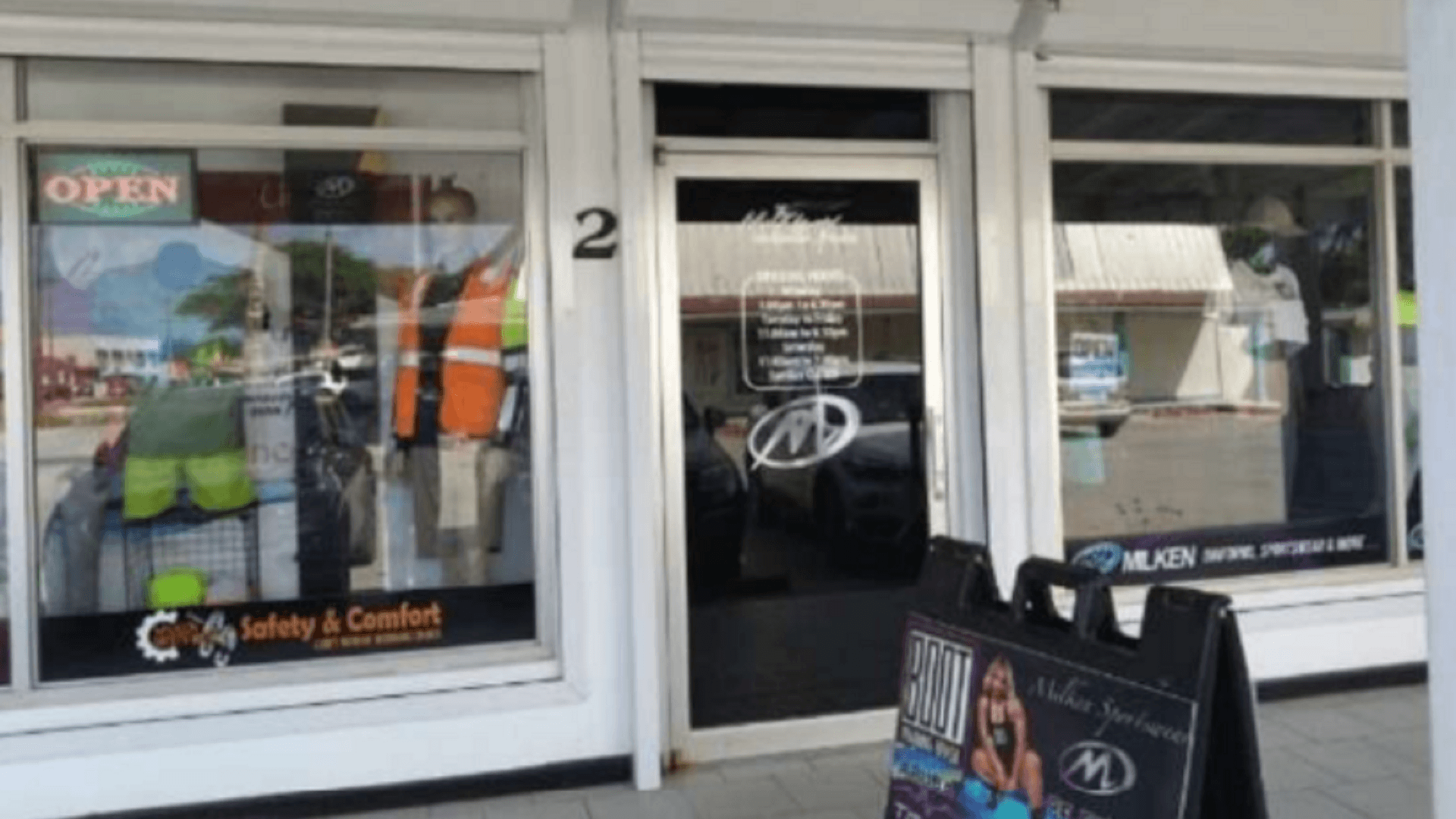 Commercial 69 Bubali clothing store