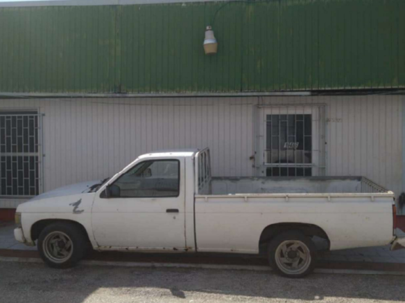 Nieuwstraat Commercial Building 14-B street parking