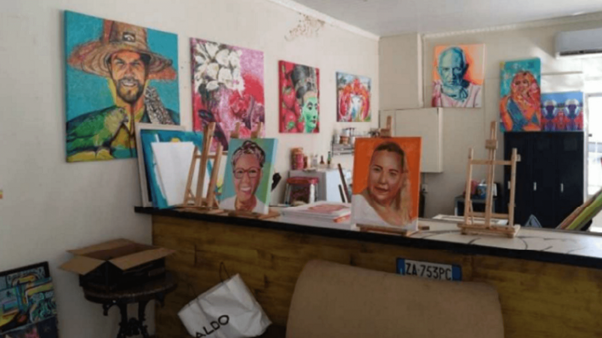 house 14-A Nieuwstraat art gallery workspace interior