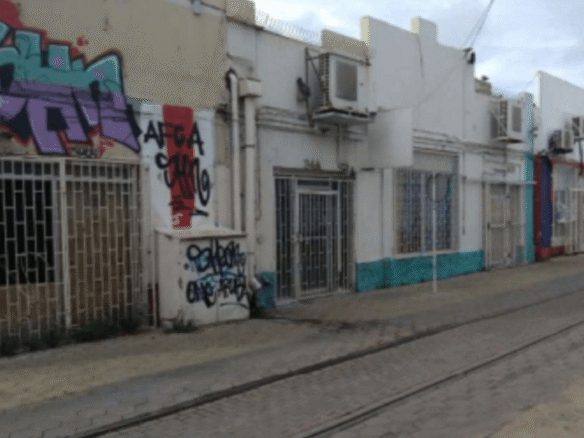 house 14-A Nieuwstraat street front building