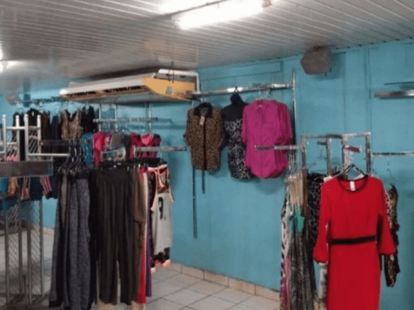 commercial building 34-B clothing retail store