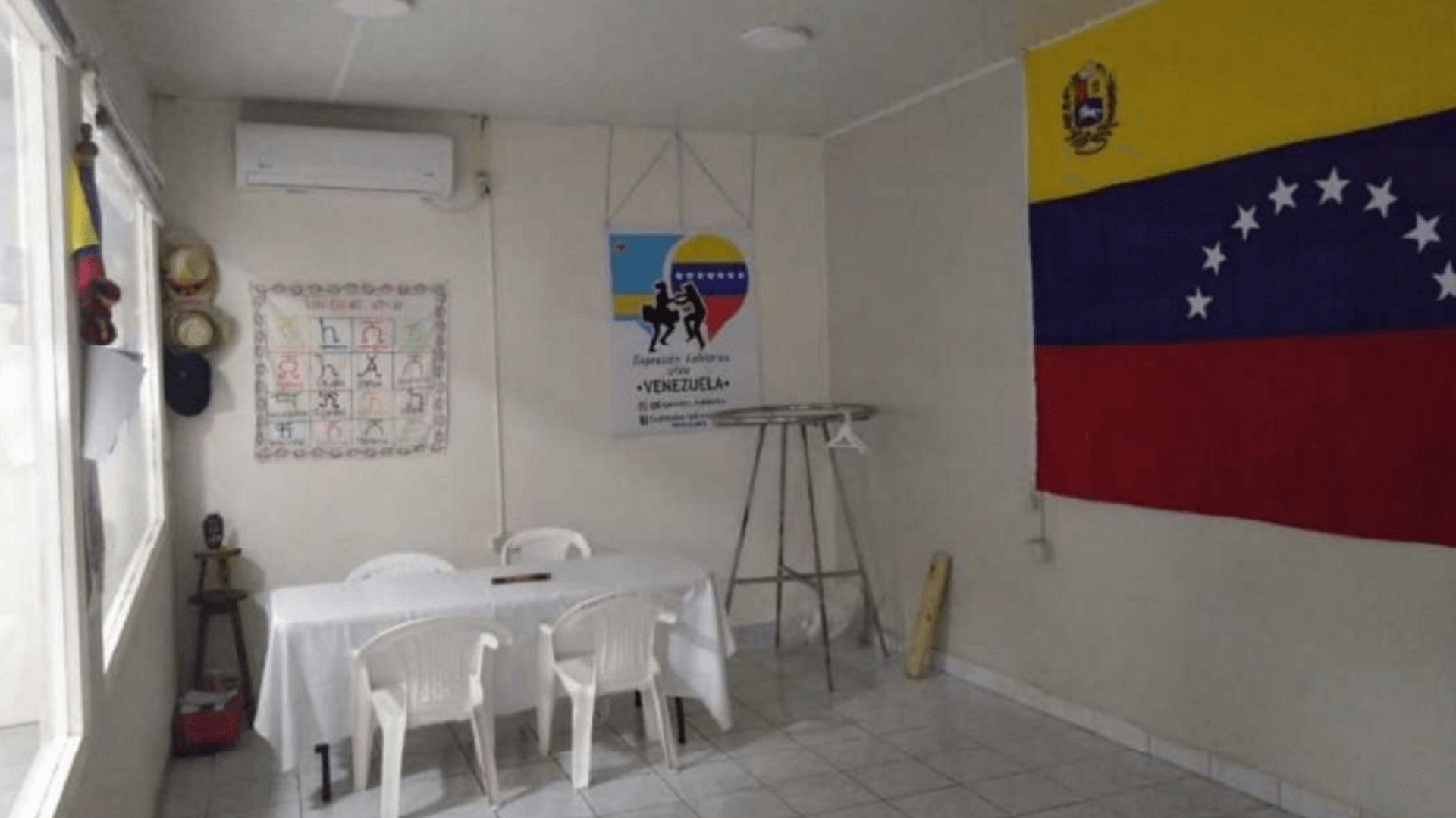 commercial building 34-B office meeting room