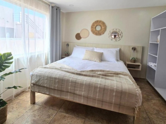 Condo 1 Rooi Santo Residence bedroom with open closet area