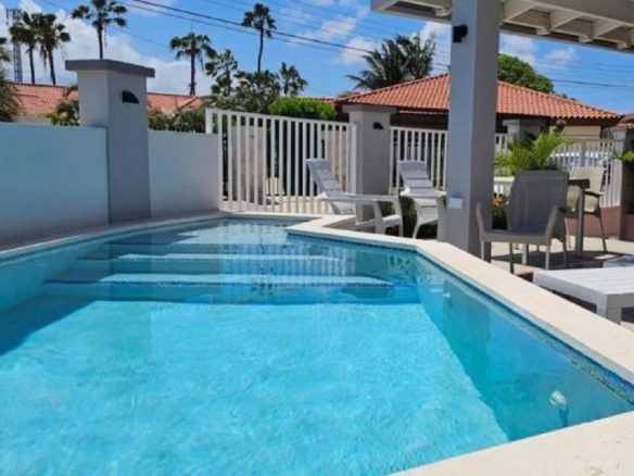 Condo 1 Rooi Santo Residence Private pool area