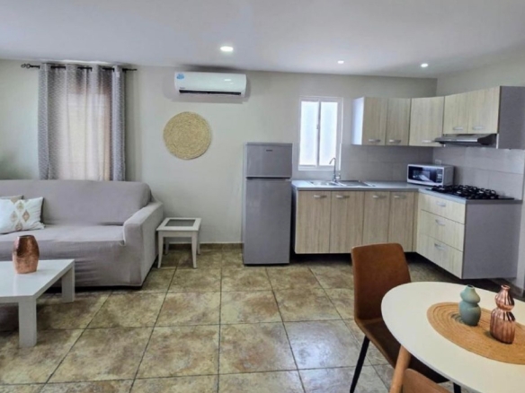 Condo 1 Rooi Santo Residence dining and lounge area