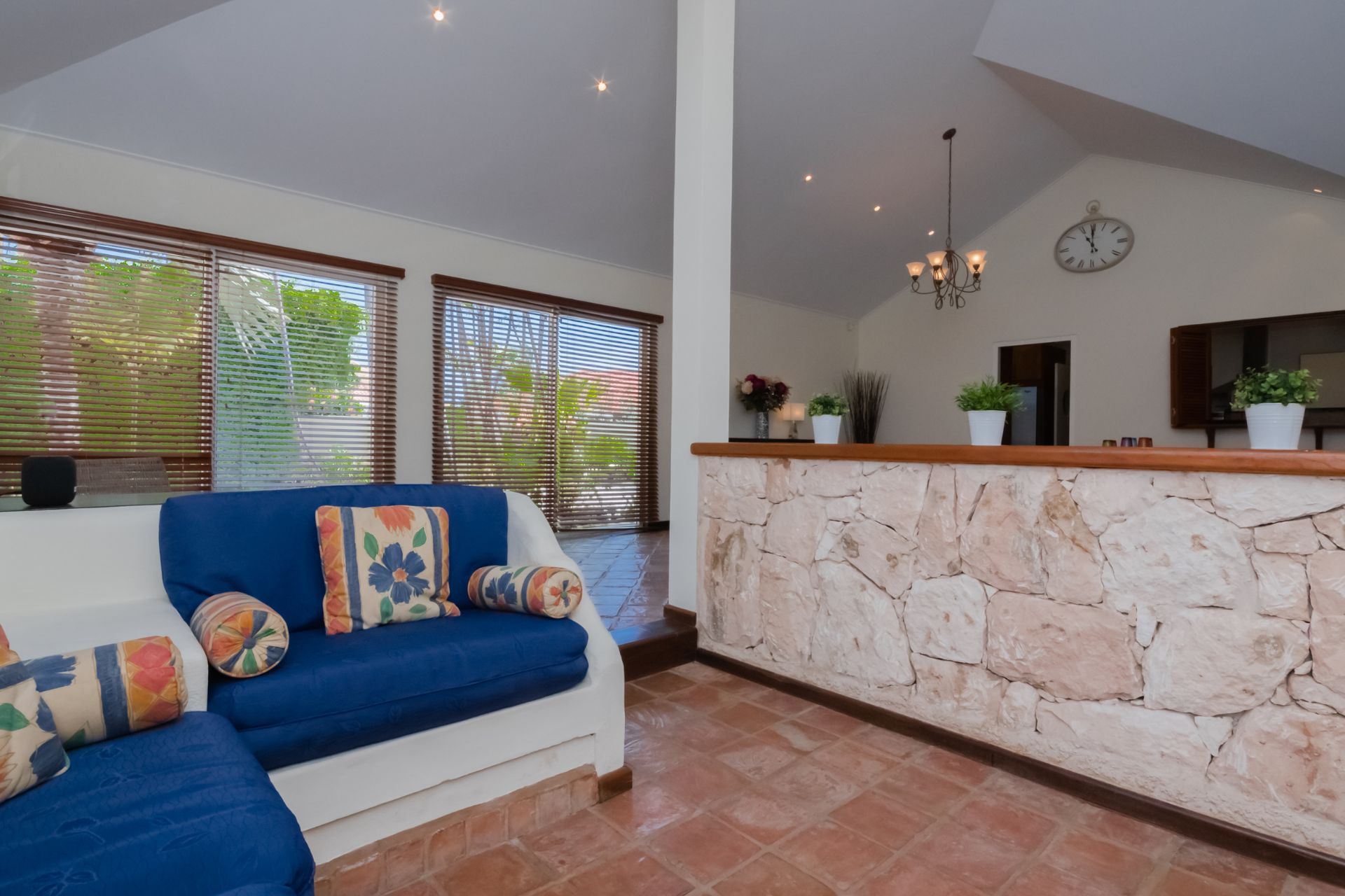 Villa 5-Bedrooms living room