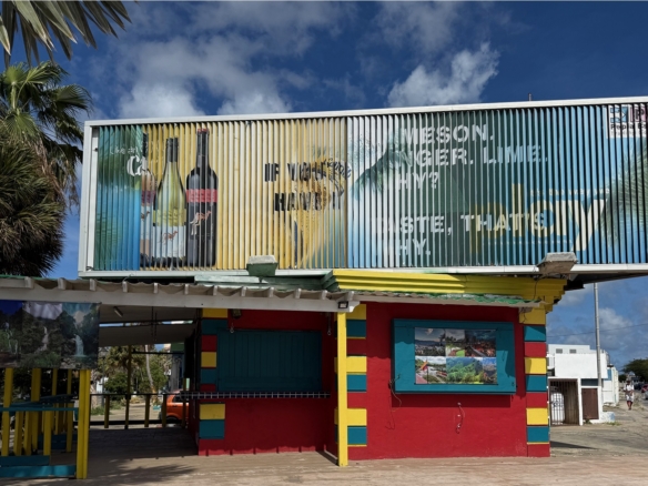 commercial property roadside view Oranjestad Aruba