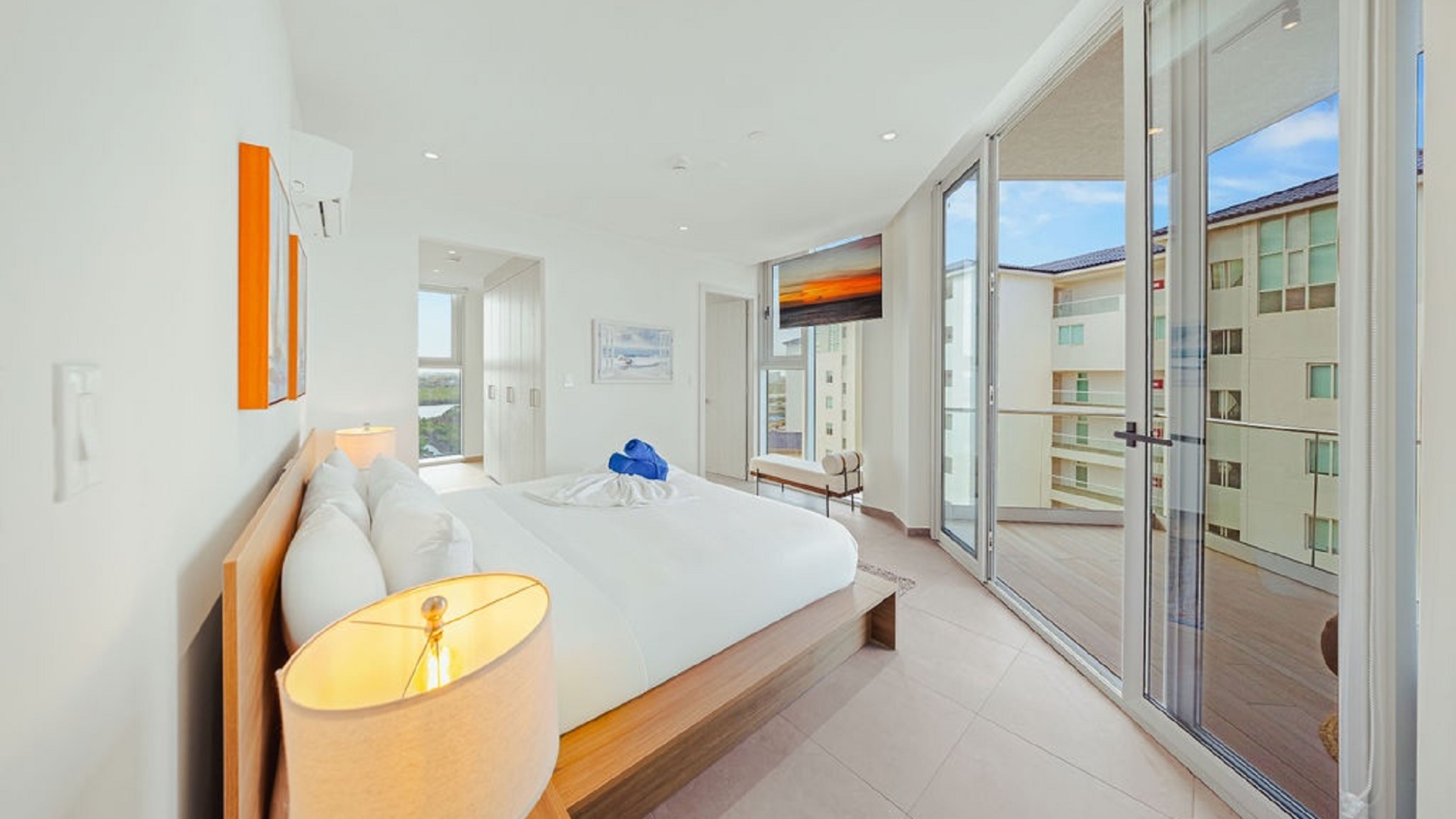 condo Reef5C second bedroom area