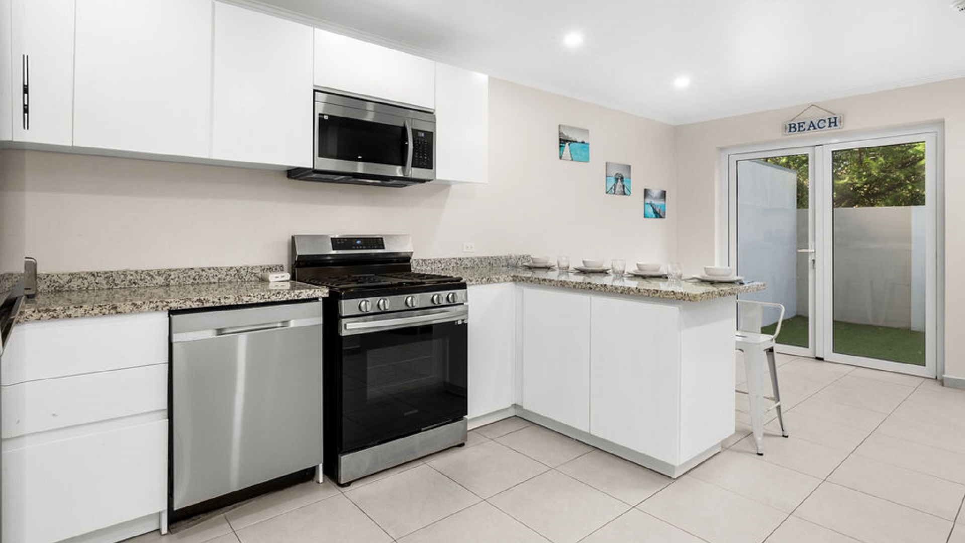 Kitchen interior of the Summerside 2-bedroom condo in Rooi Santo, Aruba